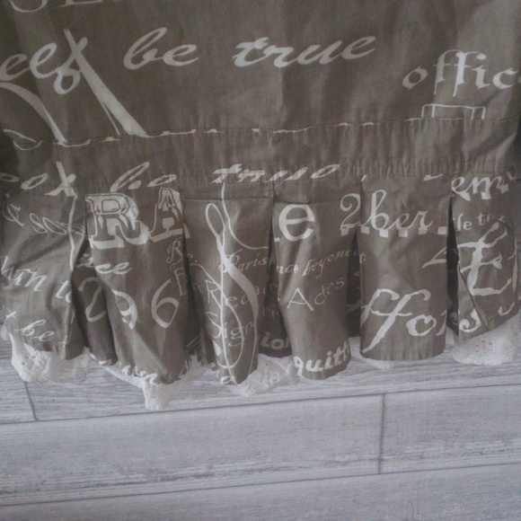 Jacket - Picture 5 of 7